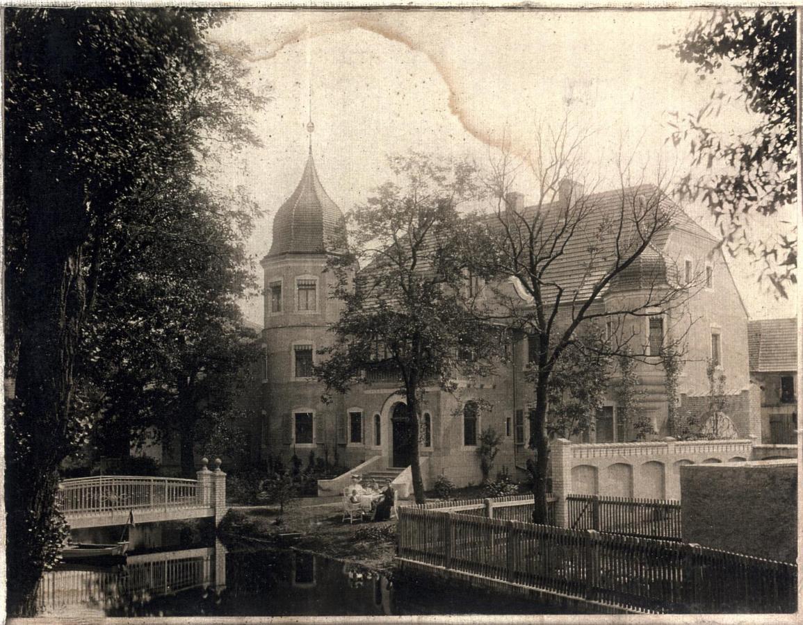 Hotel Parkschloesschen Maasdorf  Esterno foto